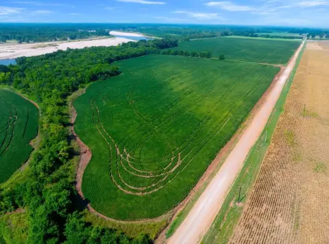 Riverfront Agricultural Land