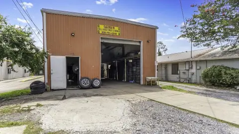 Multi-Use Property with Income Stream