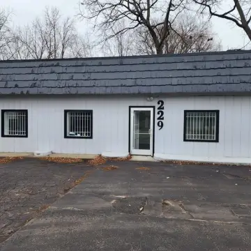 Lansing Commercial Property Near Old Town