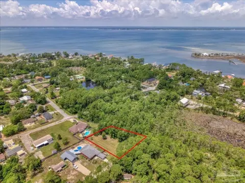 Cleared Corner Lot in Pensacola