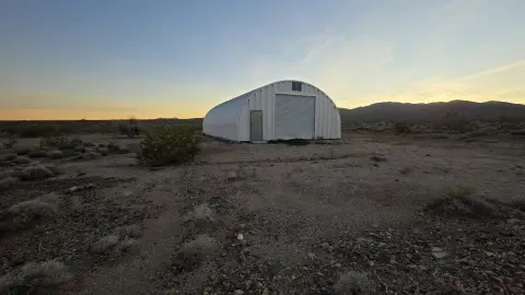 Off-Grid Living Land in Meadview