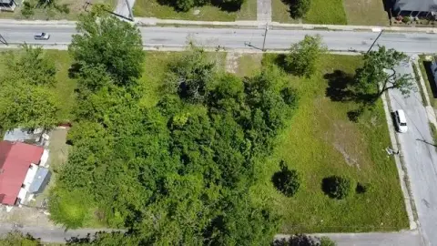 Residential Corner Lot in Augusta