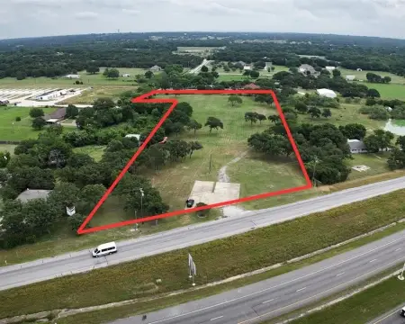 Prime Land I-35 Frontage