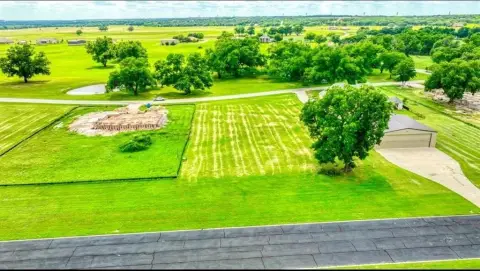 Land in Gated Airpark Community