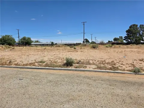 Residential Lot in Established Neighborhood