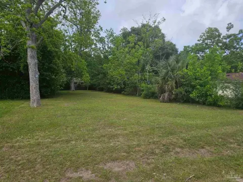 Residential Lot in Pensacola, FL