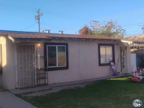 Brawley Fourplex: Income Opportunity