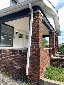 Fourplex with Fenced Yard