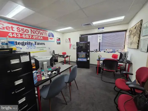 Shared Office Space Available