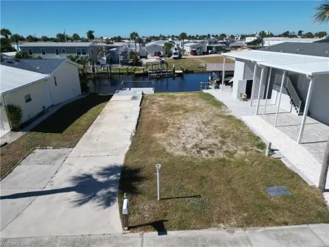 Waterfront Manufactured Home Lot