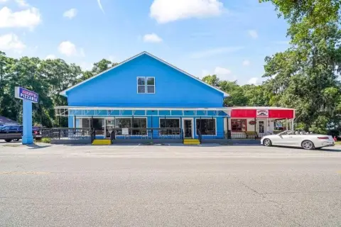 Renovated Mixed-Use Restaurant Property