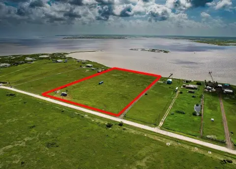 Waterfront Land with Bay Access