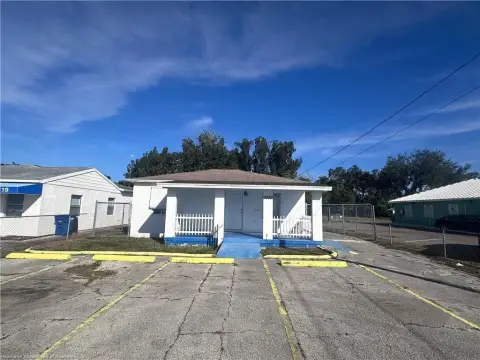 Freestanding Office Building with Parking