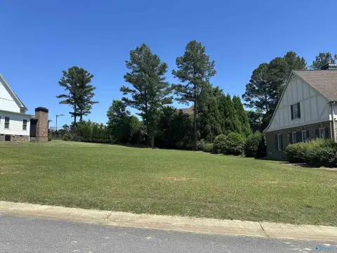 Waterfront Lot in Gadsden, AL