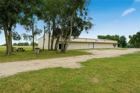 Flex Building with Warehouse