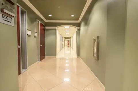 Corner Medical Office Clinic in Irvine