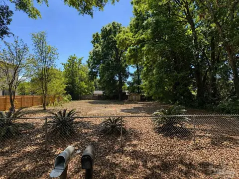 Buildable Lot in Growing Pace