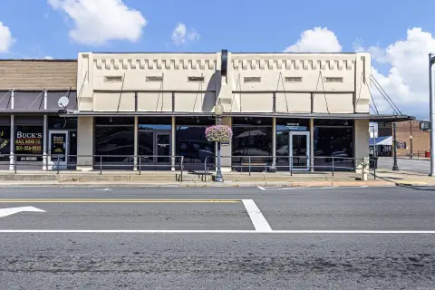 Storefront Building with Three Bathrooms