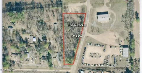 Prime Land on Old Whitfield