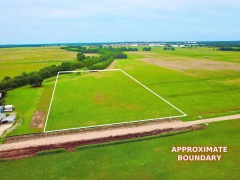 Agricultural Land with Seasonal Creek
