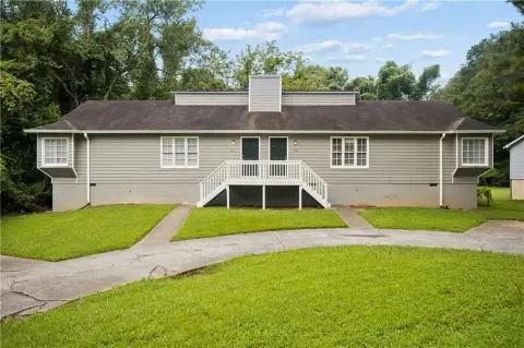 Fully Renovated Duplex