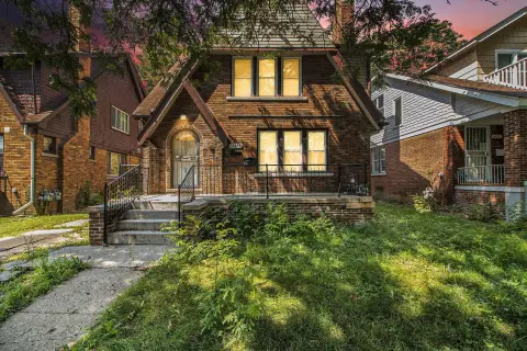 Updated Duplex in Detroit