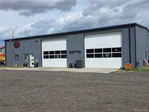 Insulated Flex Building