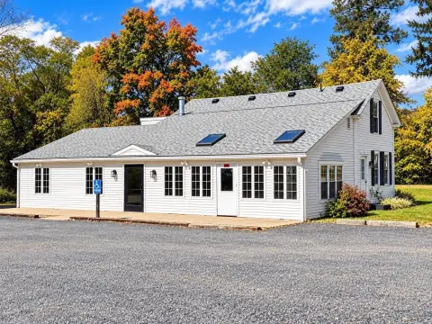 Restaurant Building with Commissary Kitchen