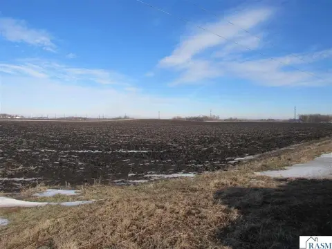 Farmland Available in Blue Earth