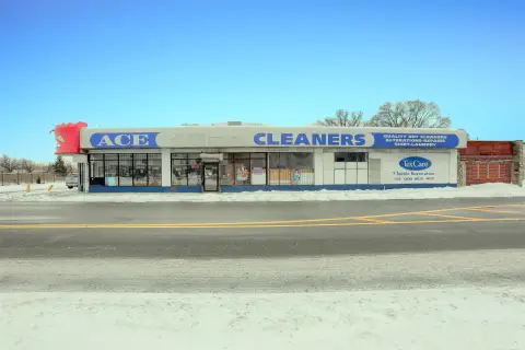 Detroit Commercial Property with Business