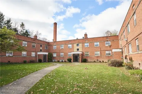 21-Unit Brick Apartment Building