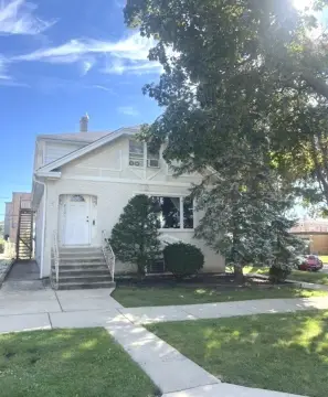 2-Unit Bungalow with Garage