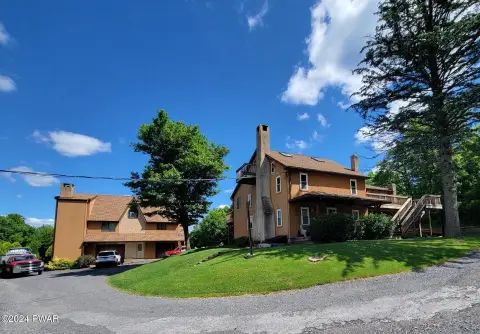 Unparalleled 100-Acre Multifamily Property