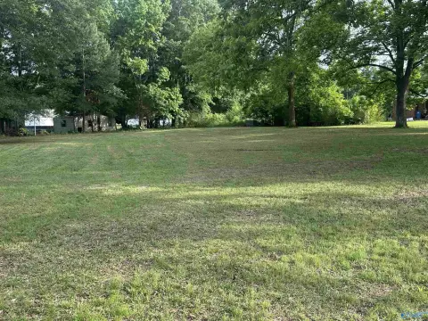 Residential Land in Boaz, AL