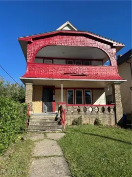 Renovated Duplex: Investor Special