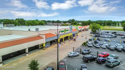 Shopping Center Retail Space