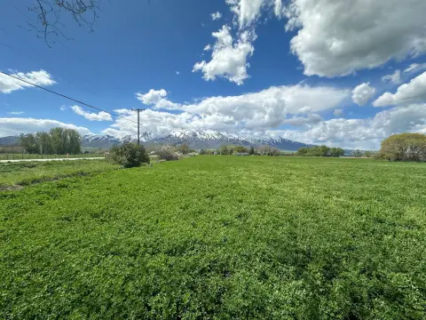 Land with Mountain Views