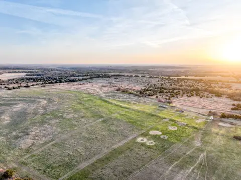 Versatile Land for Livestock, Recreation