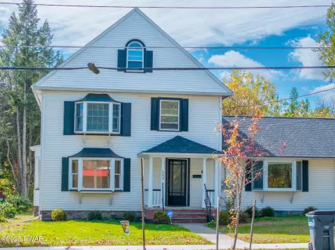 Prime Commercial Space in Milford