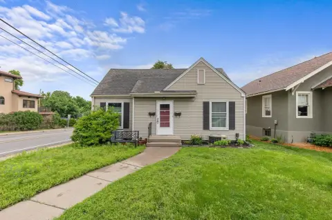 Duplex with Sunroom and Separate Garages