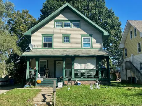 Duplex with Finished Attic