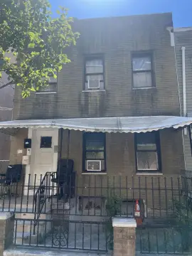 Colonial Duplex with Basement Unit