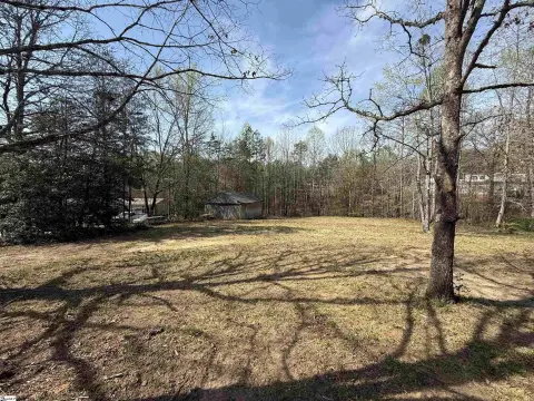 Spacious Corner Lot in Easley