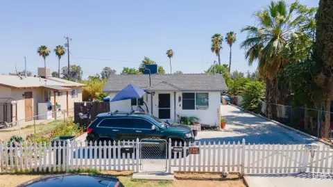 Duplex with Covered Parking