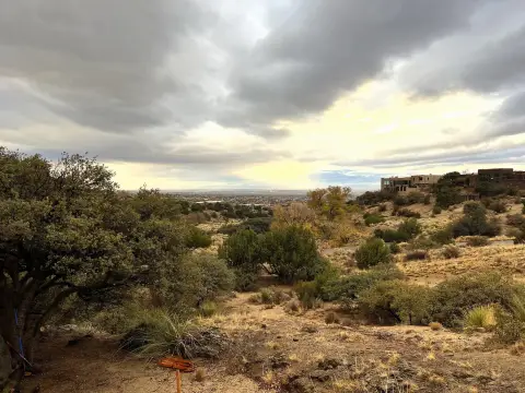 Albuquerque Land with Breathtaking Views