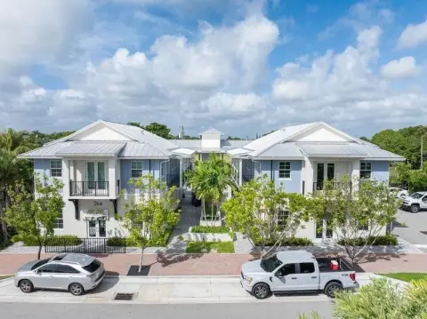 Commercial Suite in Delray Beach