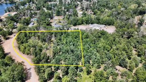 Wooded Lake-Adjacent Land Parcel
