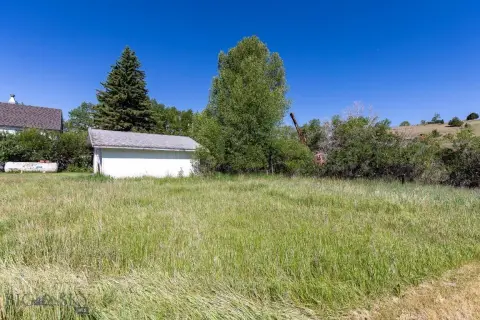 Buildable Flex-Use Land Lot