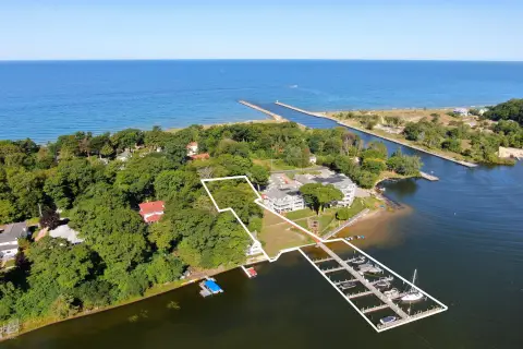 White Lake Waterfront Land