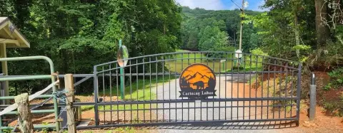 Expansive Mountain View Lot